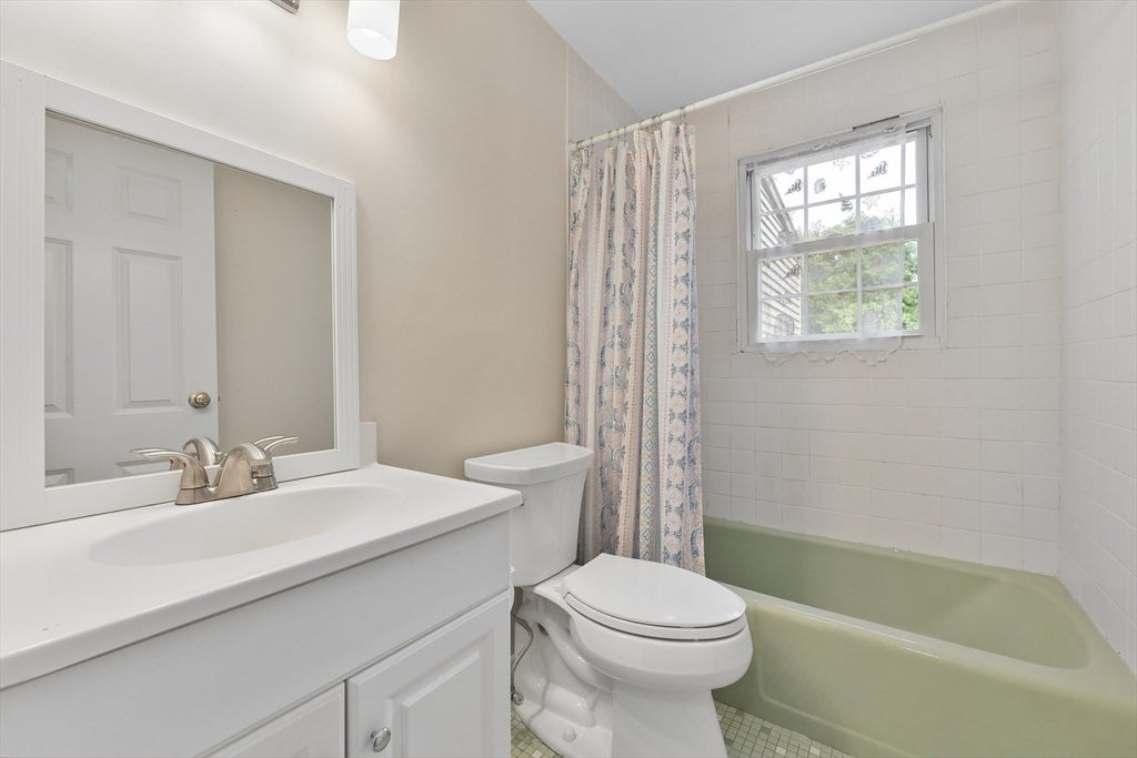 663 Main St #663, Millis, MA, 663 Main St #663, Millis, MA Photo #22