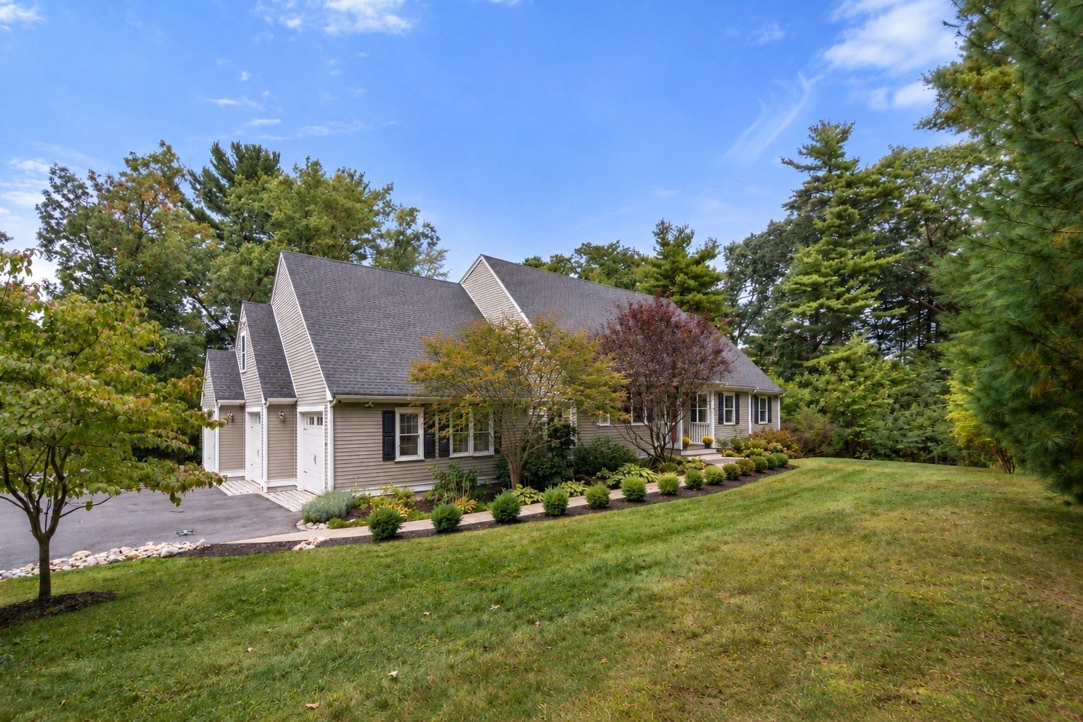 Photo of 22R Pilgrim Way, Walpole, MA