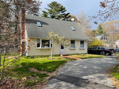 Photo of 70 Quinaquisset Ave, Mashpee, MA 02649 (MLS # 73510047)