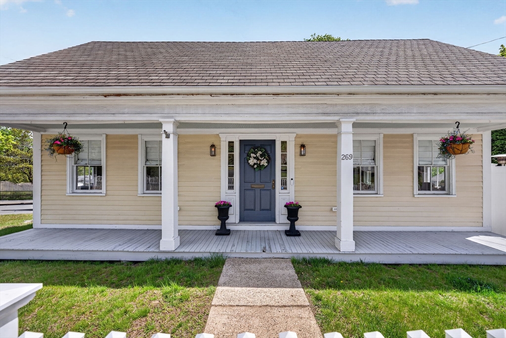 269 Green St, Stoneham, MA Photo #38