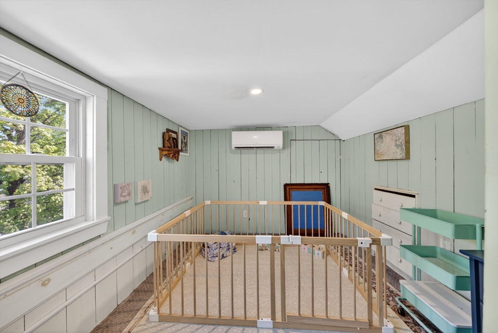 269 Green St, Stoneham, MA Photo #18