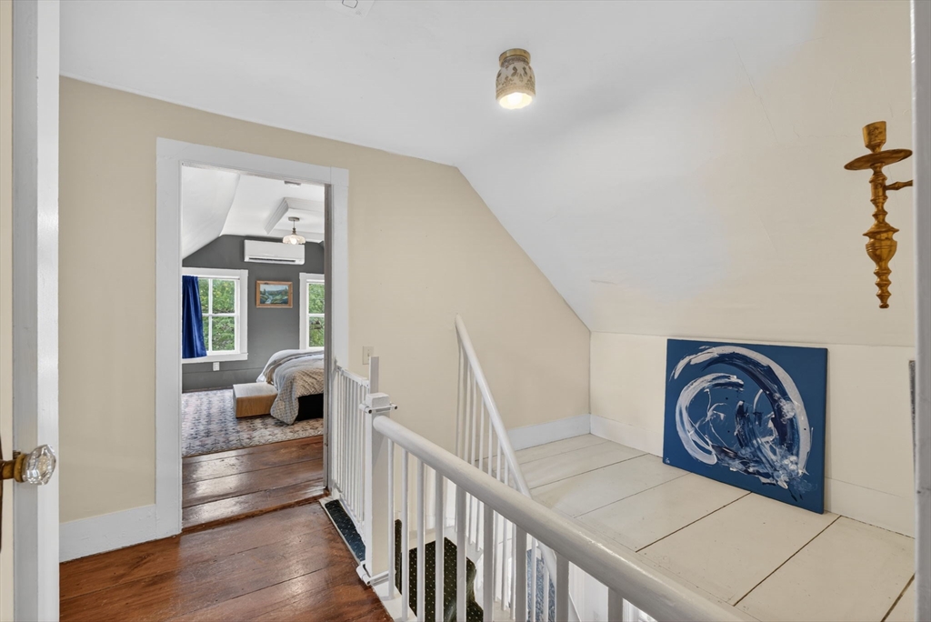 269 Green St, Stoneham, MA Photo #24