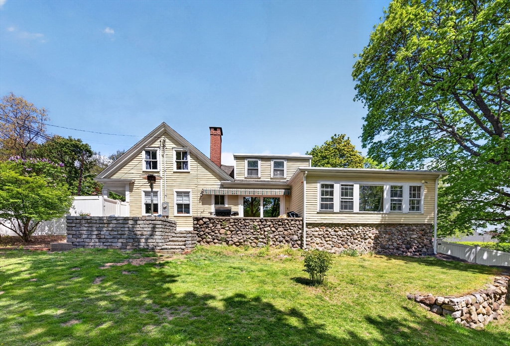 269 Green St, Stoneham, MA Photo #31