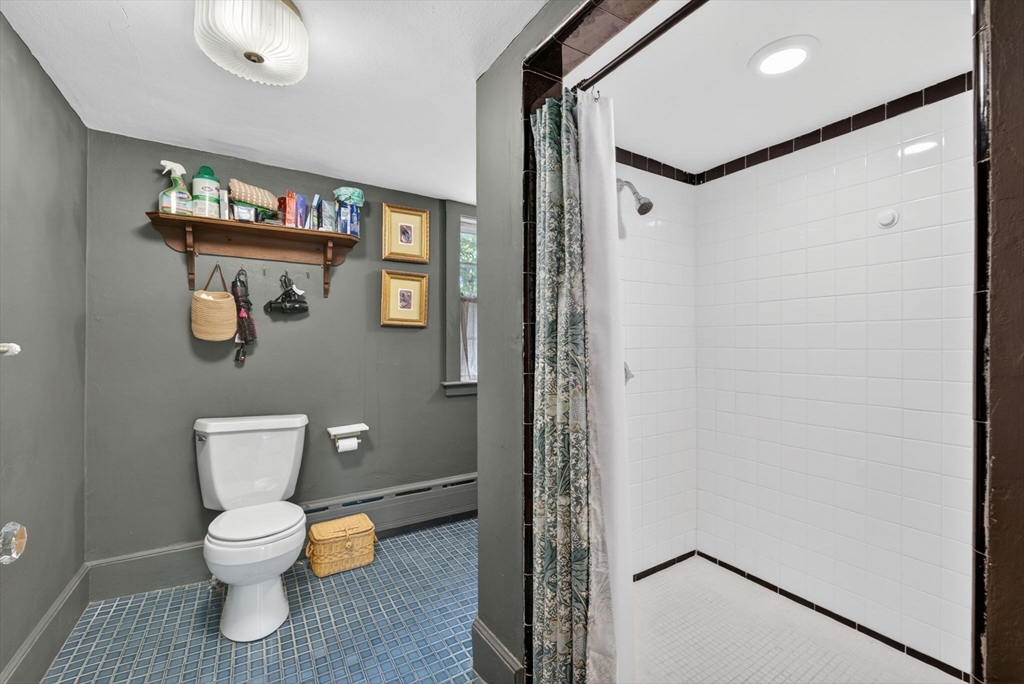269 Green St, Stoneham, MA Photo #14