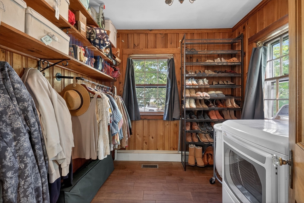 269 Green St, Stoneham, MA Photo #13
