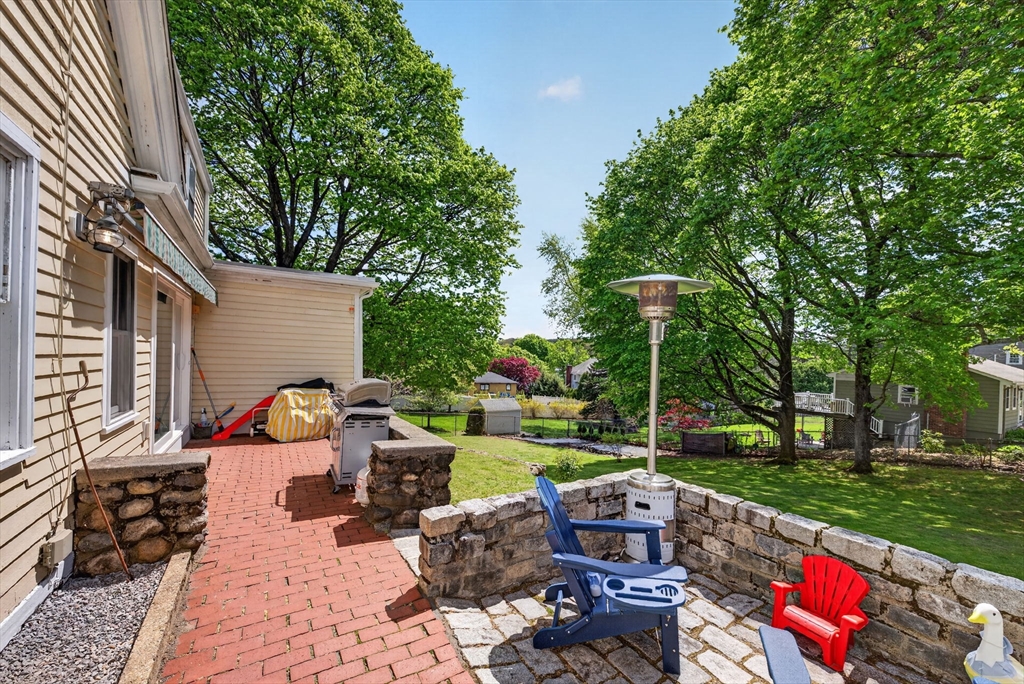 269 Green St, Stoneham, MA Photo #29