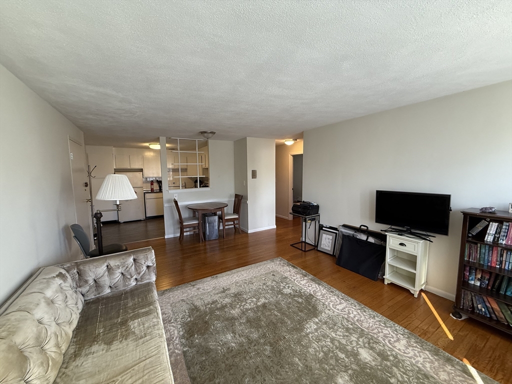 24 Patten Street 2-7