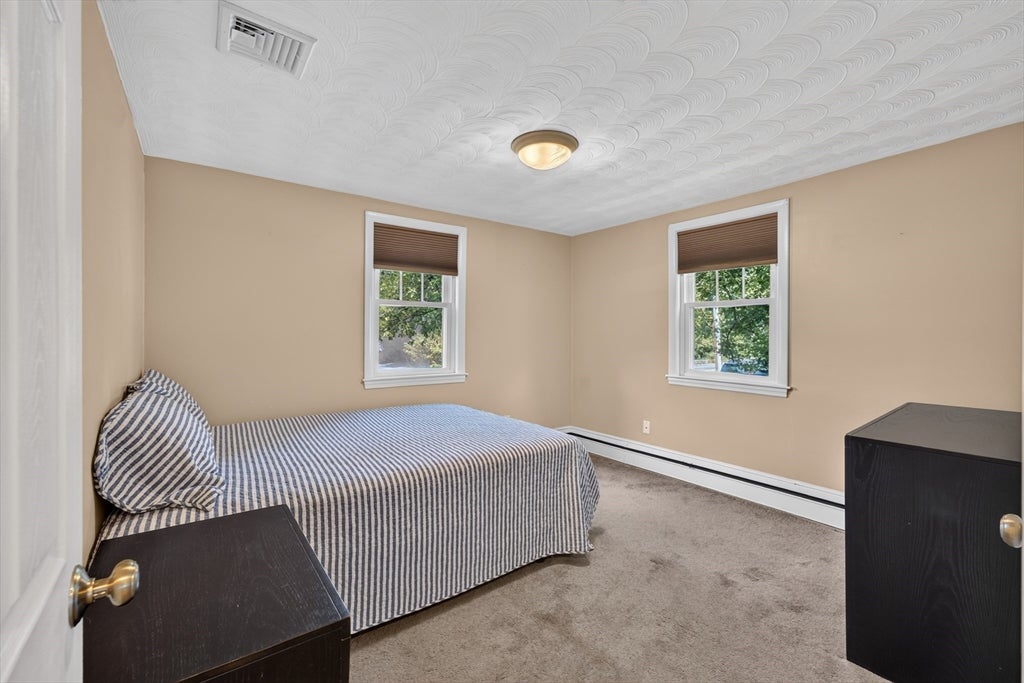 462 Chestnut St, Needham, MA Photo #27