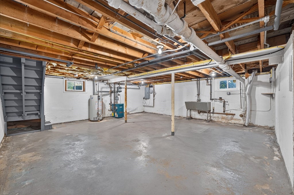 462 Chestnut St, Needham, MA Photo #34