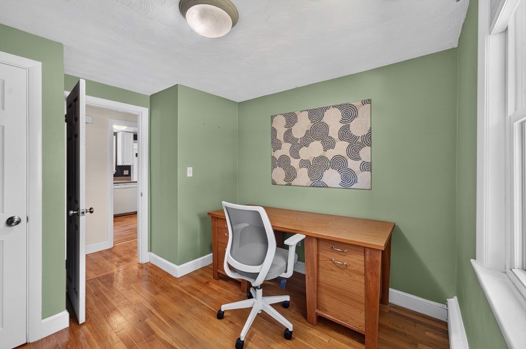462 Chestnut St, Needham, MA Photo #26