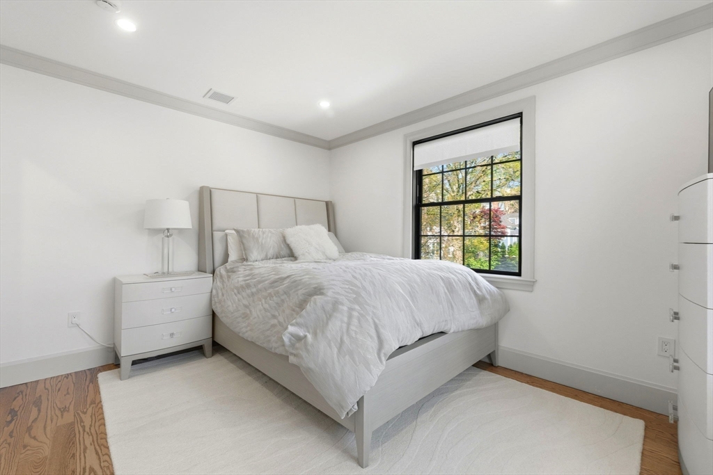 8 Stetson St, Brookline, MA Photo #27