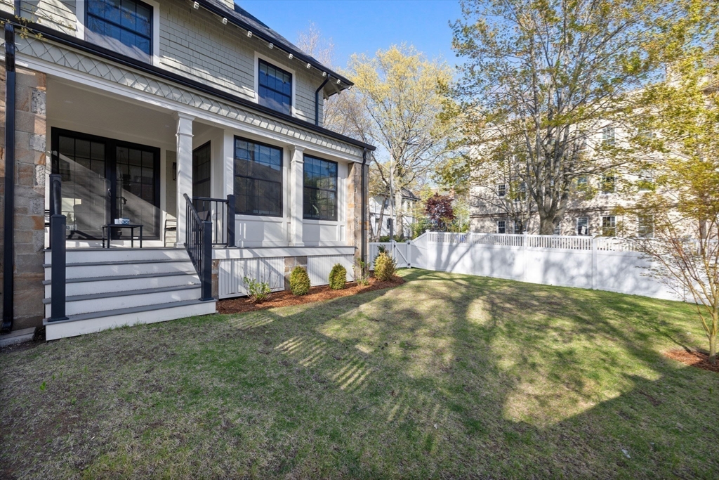 8 Stetson St