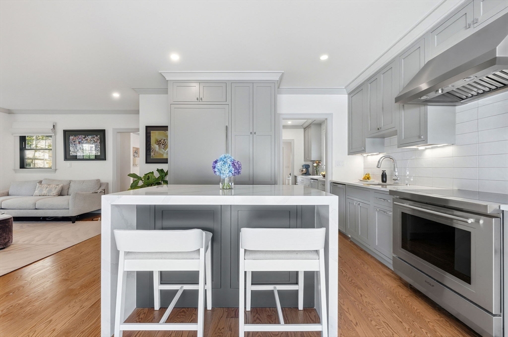 8 Stetson St, Brookline, MA Photo #11