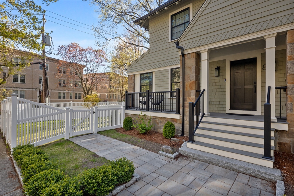 8 Stetson St