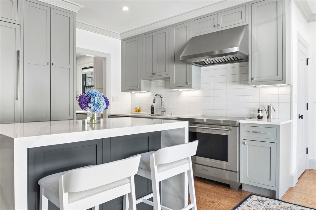 8 Stetson St, Brookline, MA Photo #10
