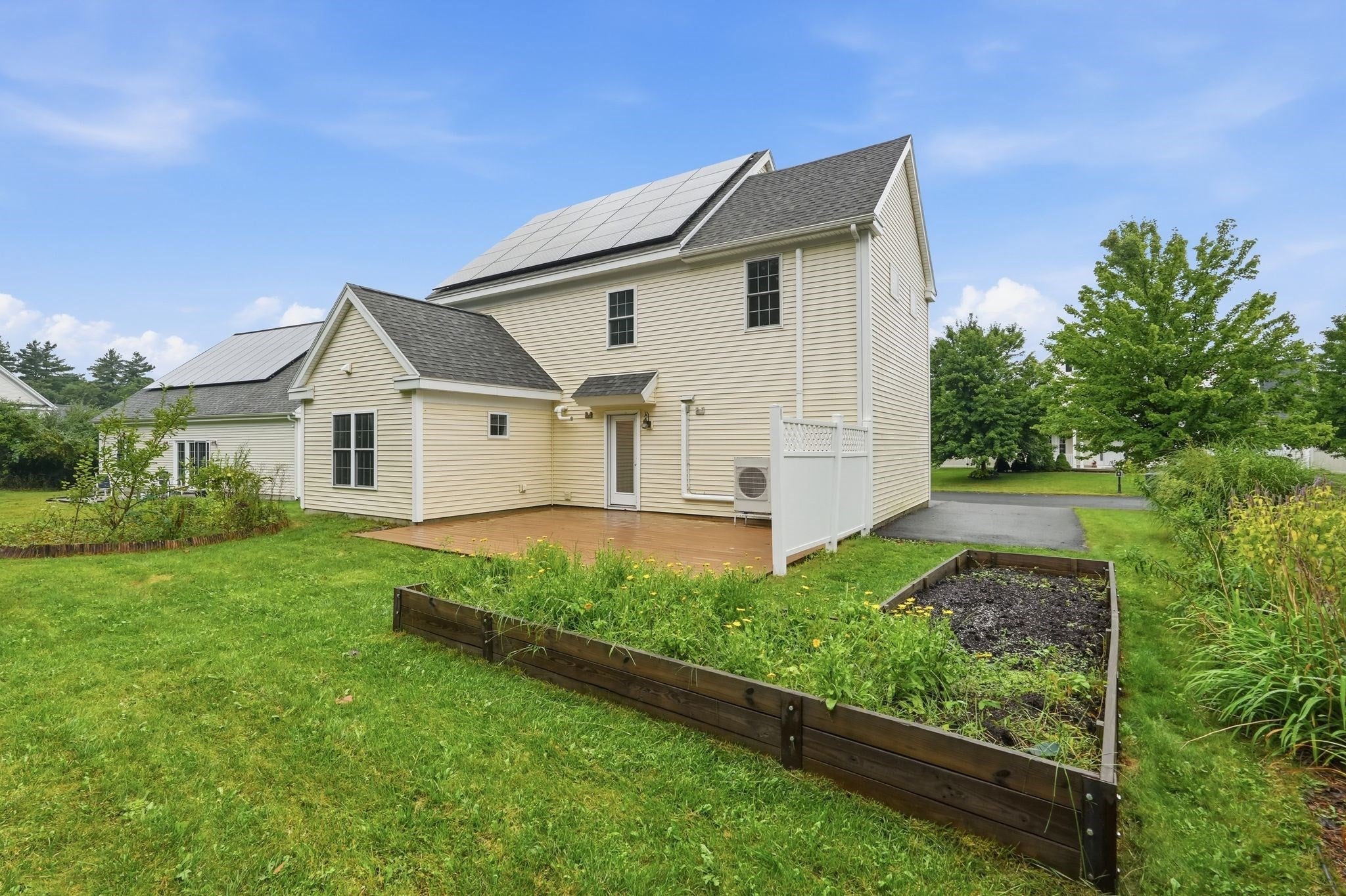 36 Treehouse Cir, Easthampton, MA Photo #33