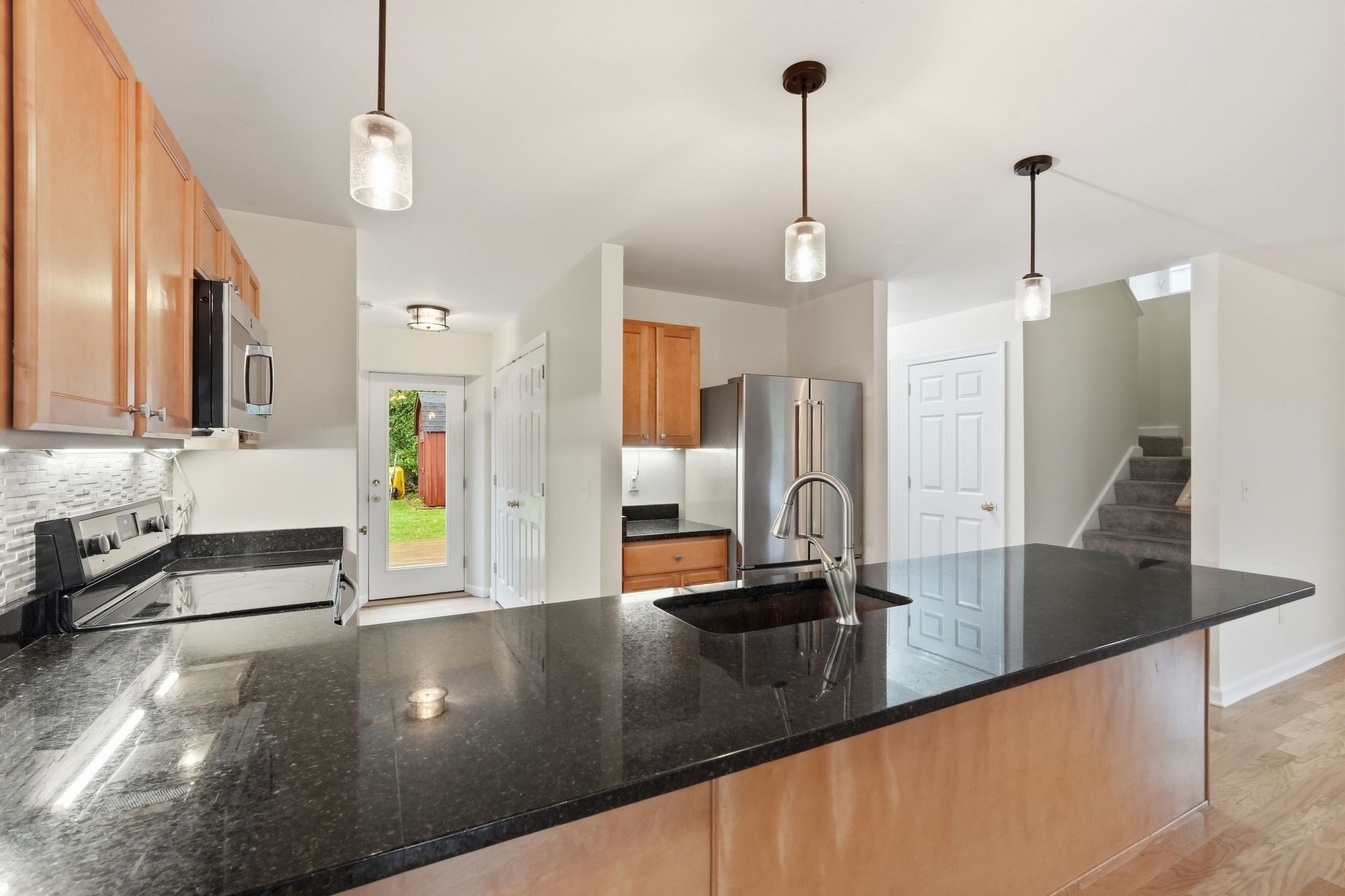 36 Treehouse Cir, Easthampton, MA Photo #11