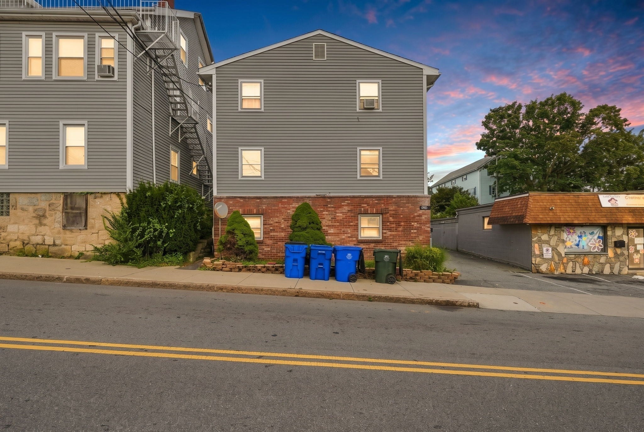 243 Robeson St #6, Fall River, MA, 243 Robeson St #6, Fall River, MA Photo #4