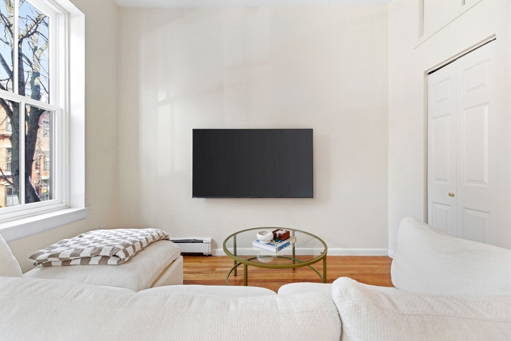 114 Chandler Street 3