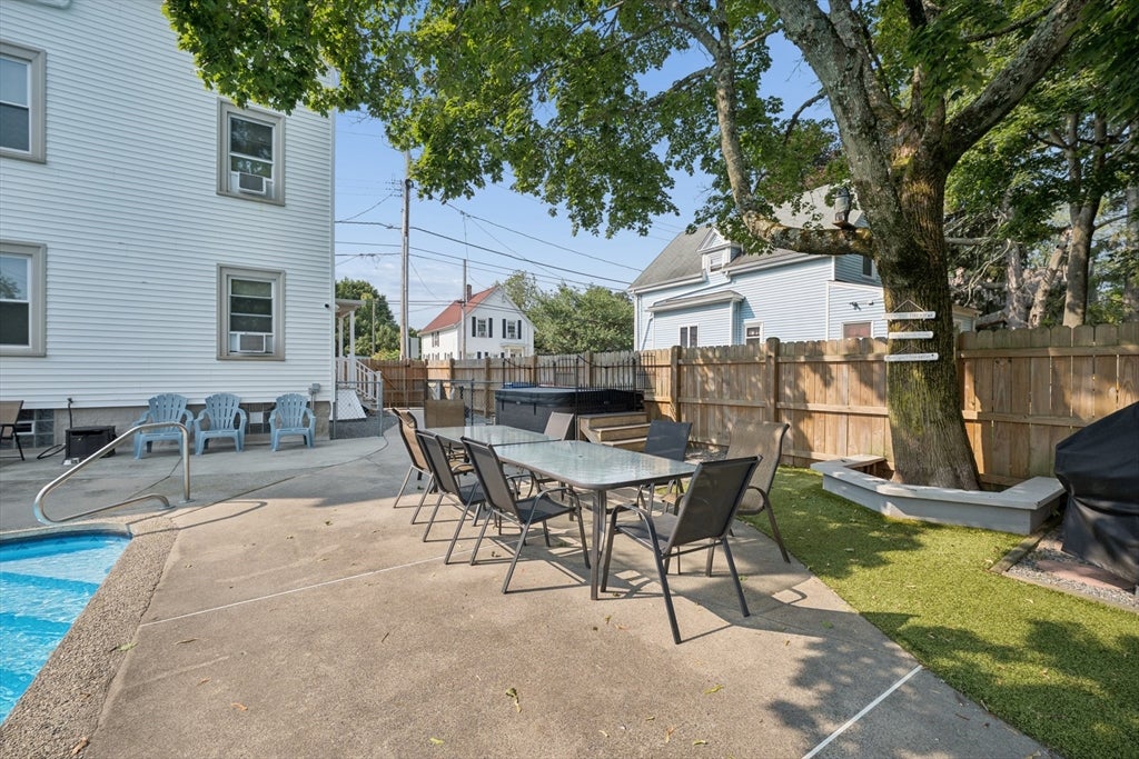 185 Richmond St, New Bedford, MA, 185 Richmond St, New Bedford, MA Photo #9
