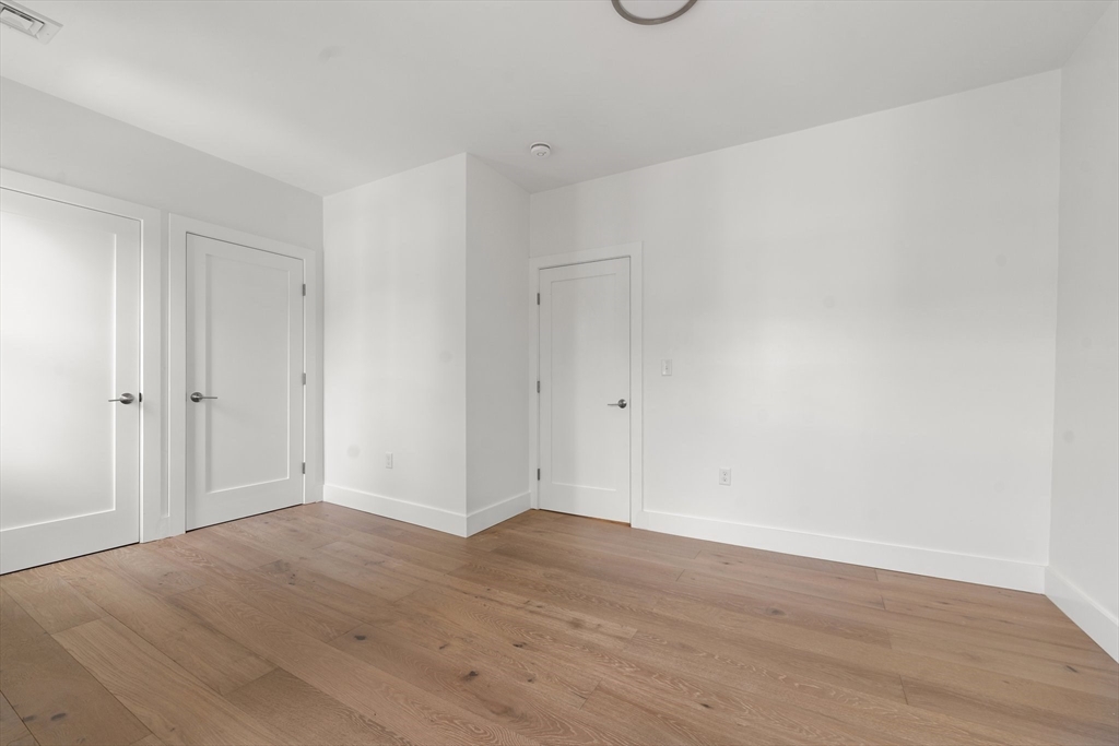 Cambridge, Massachusetts 02139, United States, 2 Bedrooms Bedrooms, ,1 BathroomBathrooms,Residential,Active,199274