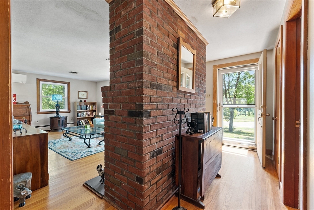 275 Cordaville Rd