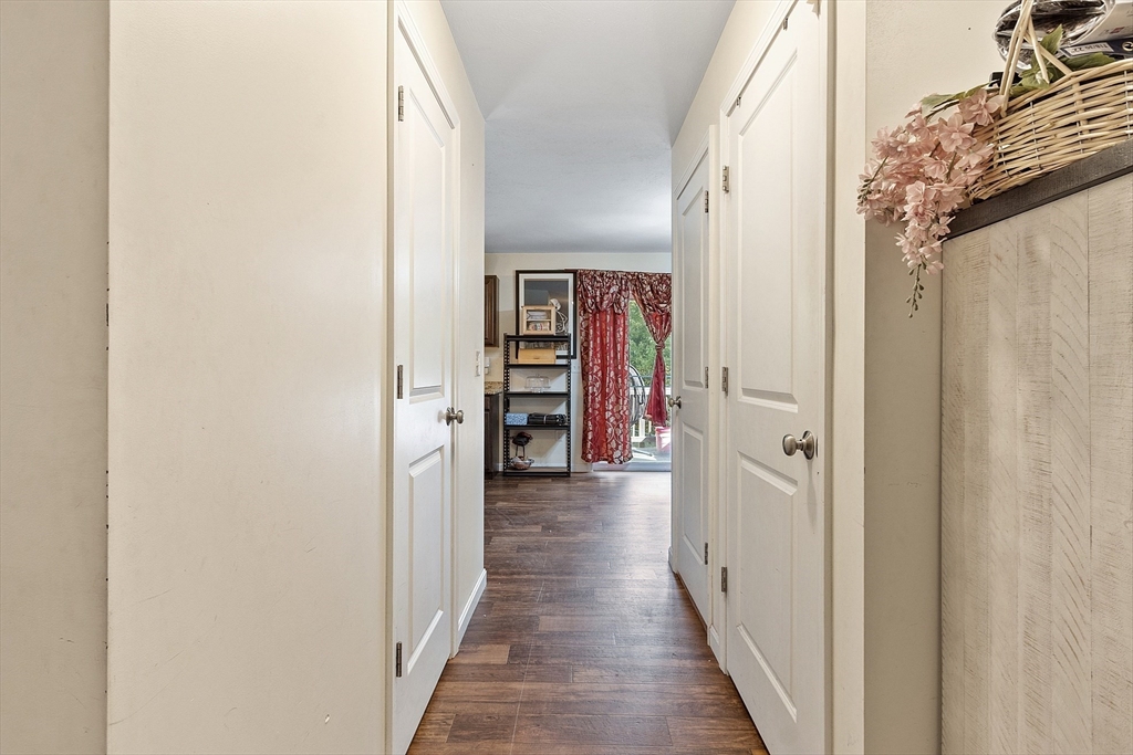 156 Bayberry Cir