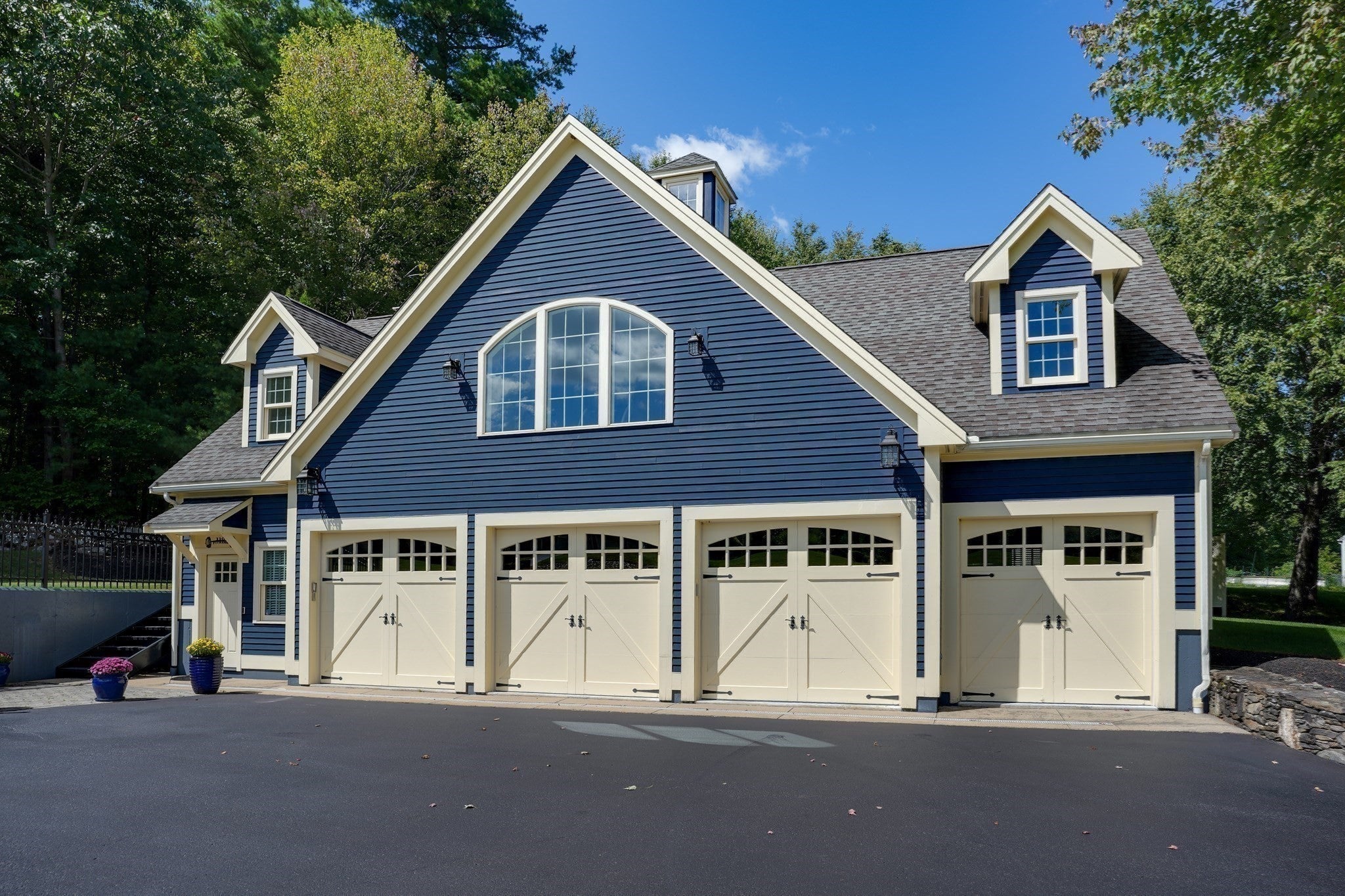110 Old Farm Rd