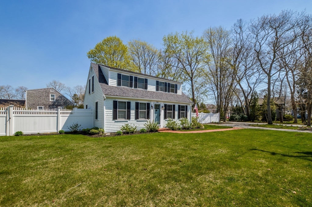 156 Davisville