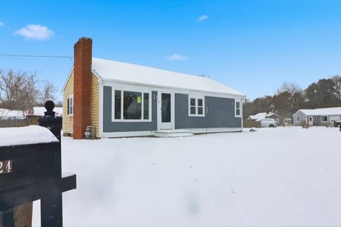 24 Hazelmoor Rd Yarmouth MA 02664