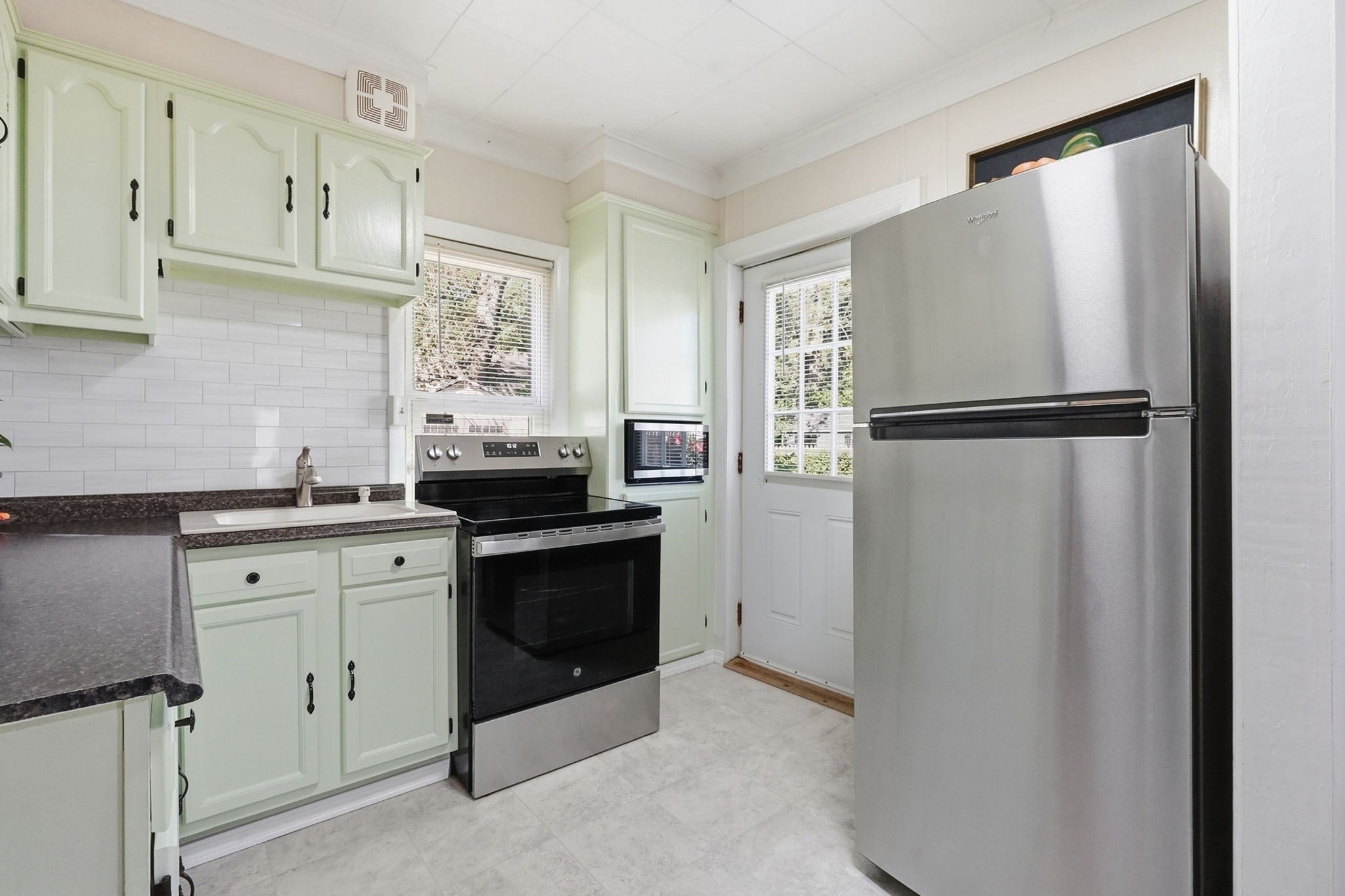 114 Hood St, Springfield, MA, 114 Hood St, Springfield, MA Photo #12