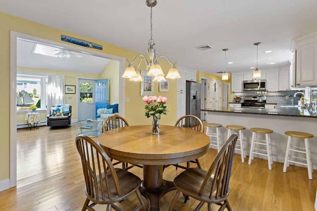 111 Westwind CIR, Barnstable, MA, 111 Westwind CIR, Barnstable, MA Photo #6