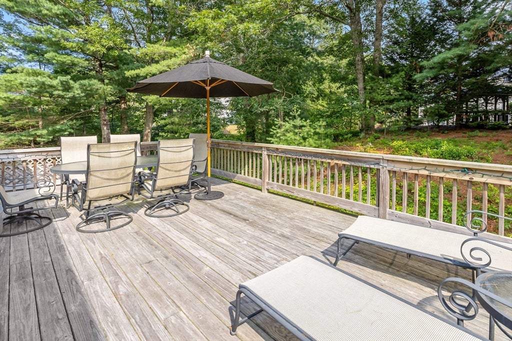 111 Westwind CIR, Barnstable, MA, 111 Westwind CIR, Barnstable, MA Photo #37