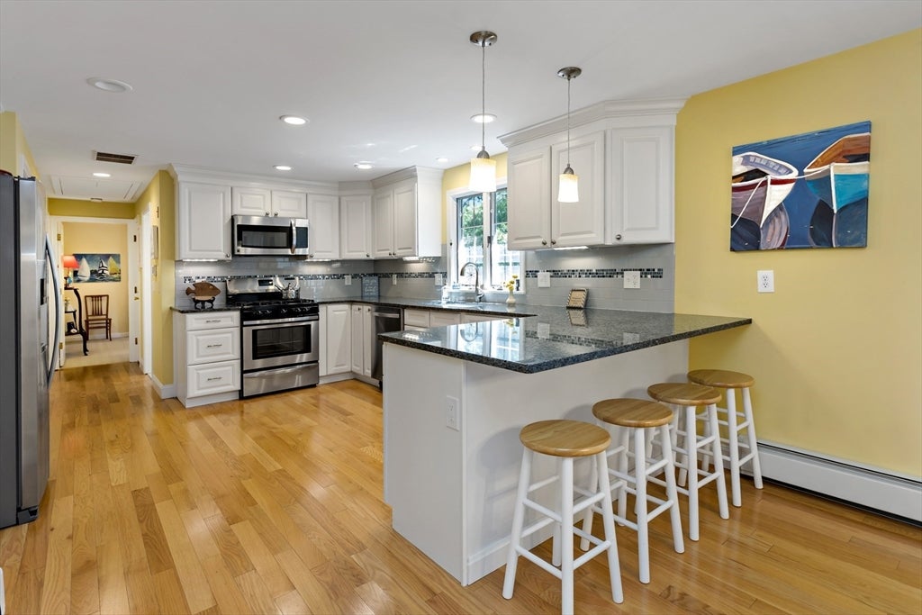 111 Westwind CIR, Barnstable, MA, 111 Westwind CIR, Barnstable, MA Photo #9