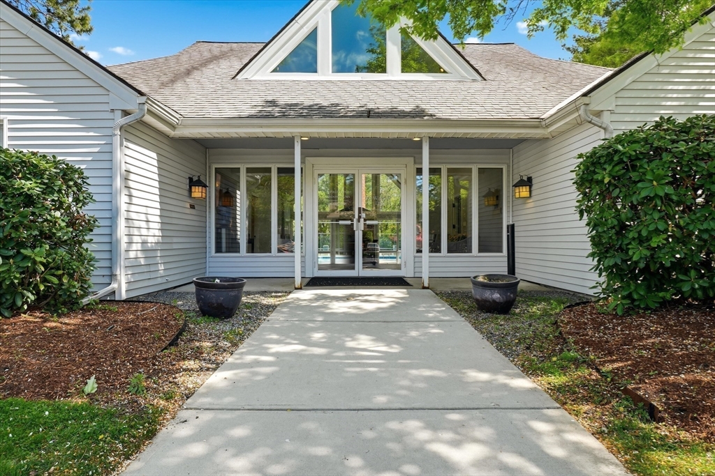 11 Walden Dr #10, Natick, MA Photo #27