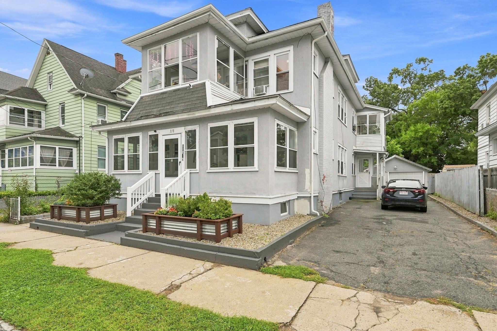 118-120 Commonwealth Ave, Springfield, MA, 118-120 Commonwealth Ave, Springfield, MA Photo #3