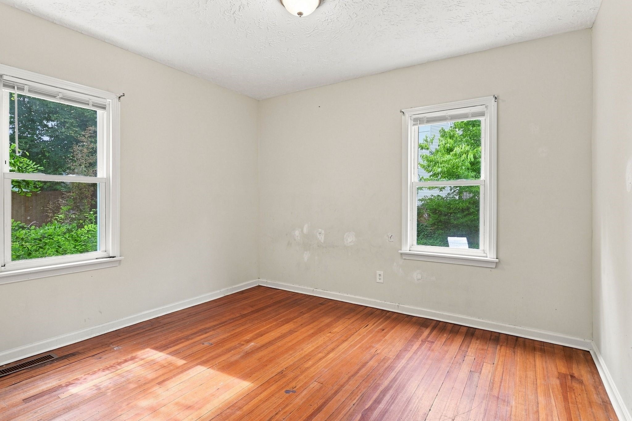 118-120 Commonwealth Ave, Springfield, MA, 118-120 Commonwealth Ave, Springfield, MA Photo #17