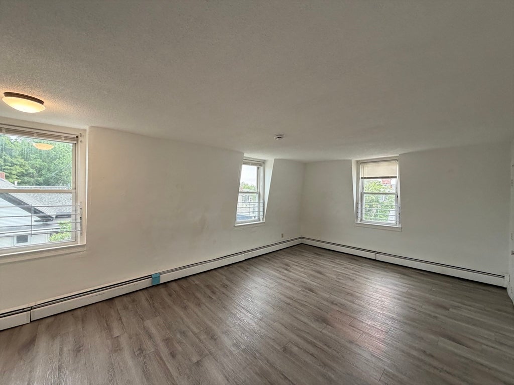 Photo of 4 Park ST, Haverhill, MA