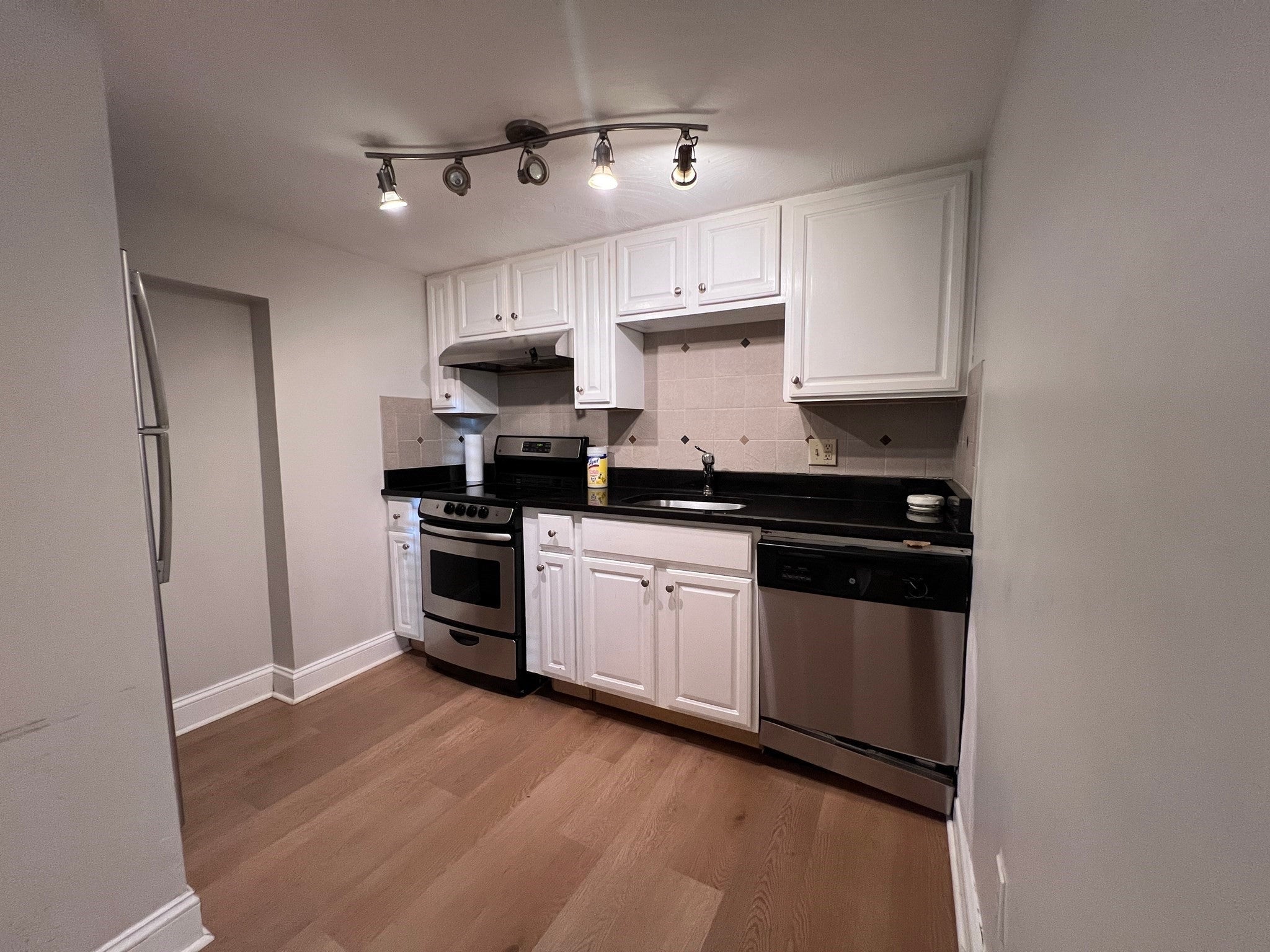 192 Central Street #B, Somerville, MA Photo #4
