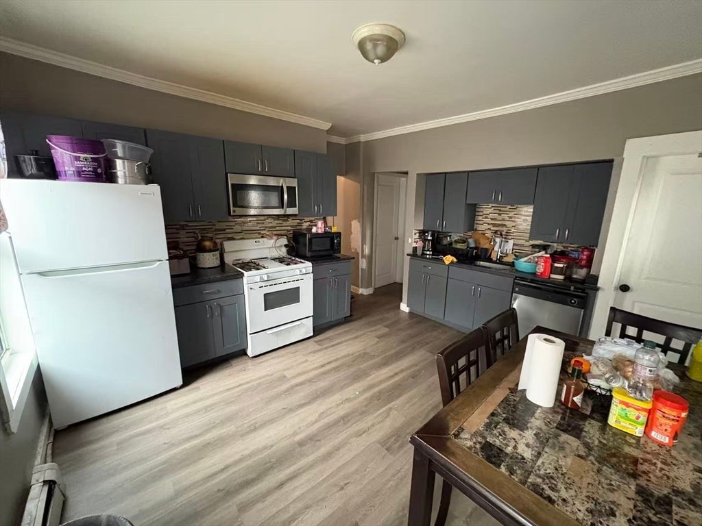 90 Marlborogh ST #3, Chelsea, MA Photo #2