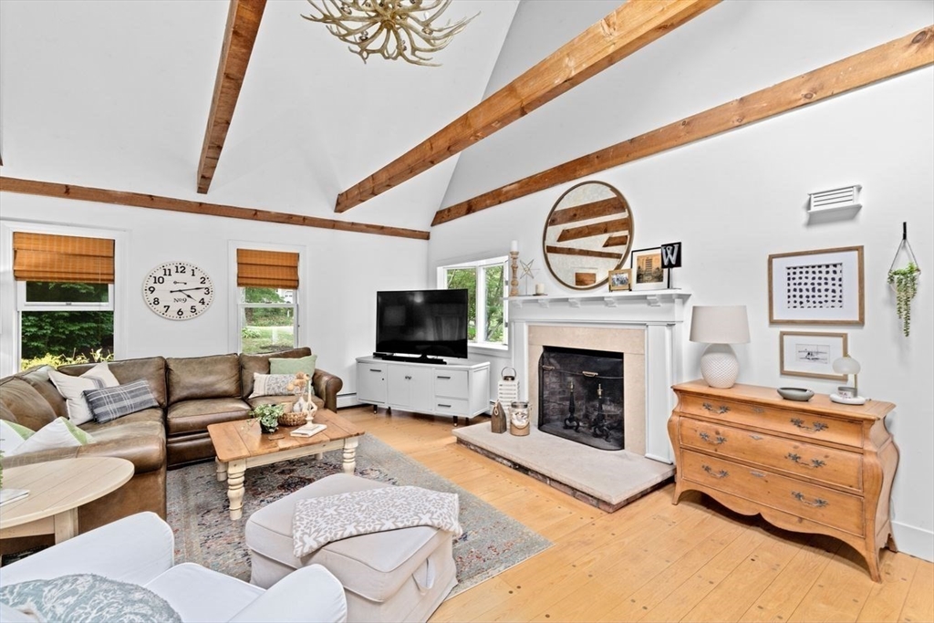 14 Anchor Drive