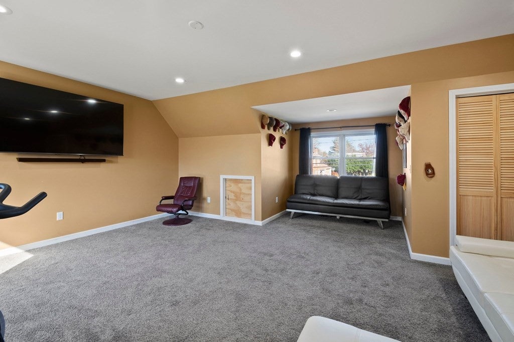 45 Somers Rd, East Longmeadow, MA, 45 Somers Rd, East Longmeadow, MA Photo #19