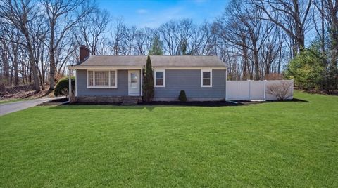 Photo of 260 Cumberland Ave, North Attleboro, MA 02760 (MLS # 73493091)