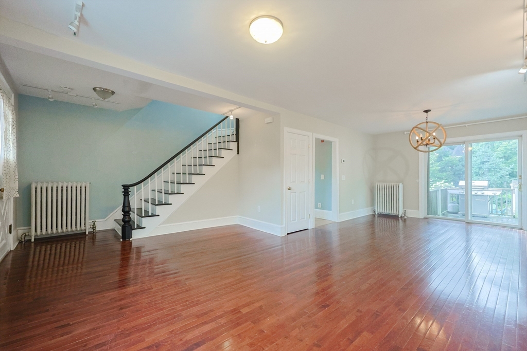 29 Lincoln Ave. 1