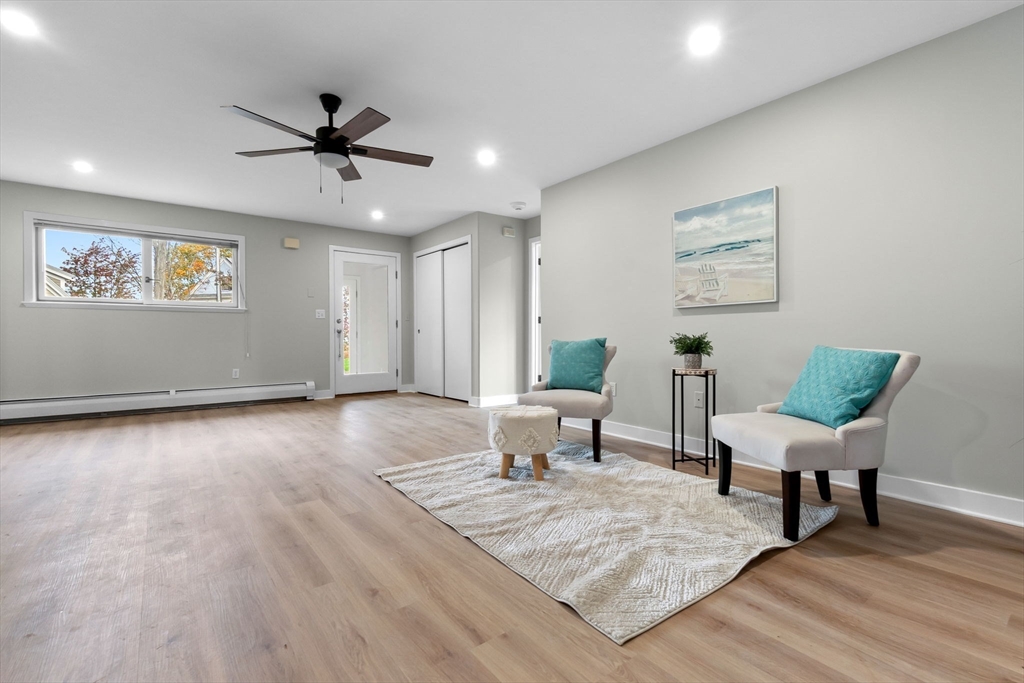 15 Bromfield Court R