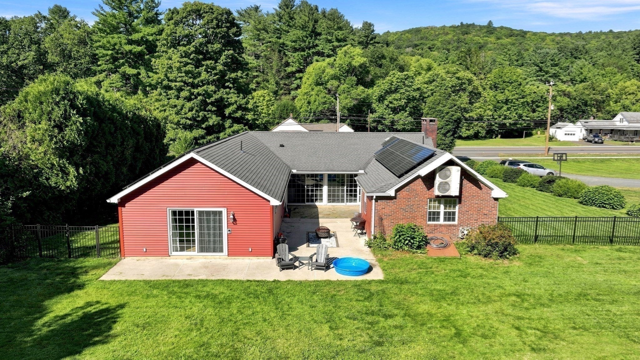146 Huntington Rd, Russell, MA Photo #8