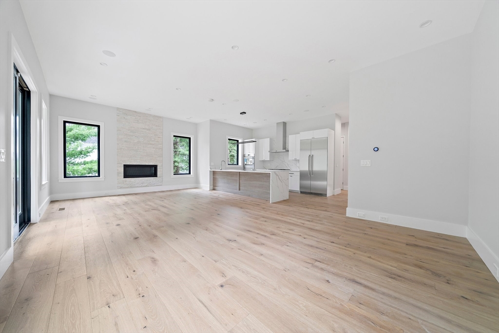 94 Thurston Rd 94