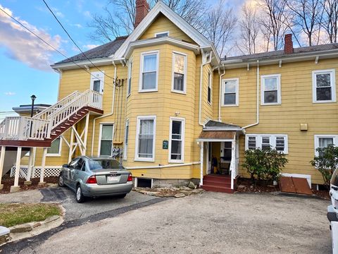 13 Edwards St Southbridge MA 01550