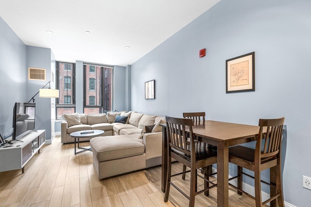 346 Congress St #203, Boston, MA Photo #2
