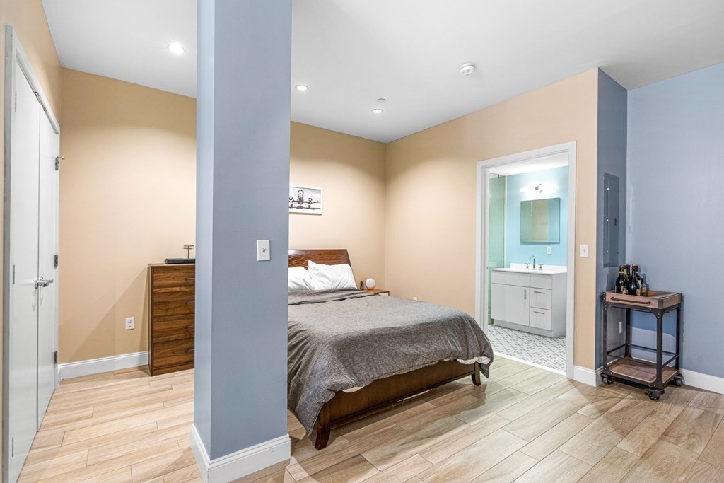 346 Congress St #203, Boston, MA Photo #10